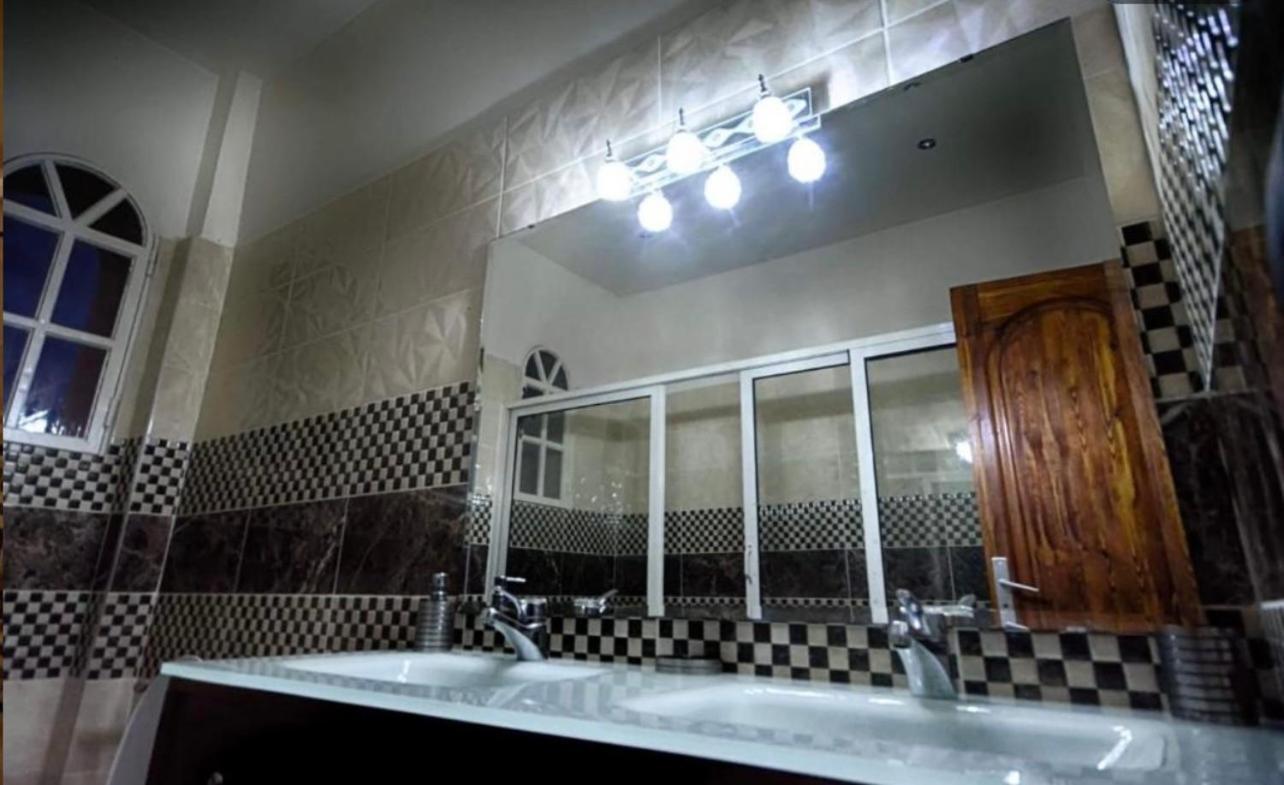 Villa Al Jaouhara Есувейра Екстериор снимка